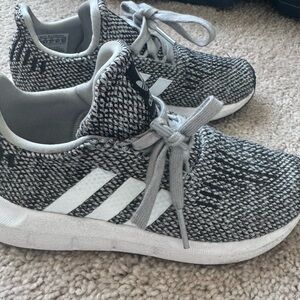 Adidas Gray and White Ortholite sneakers Toddler Size 10 EUC